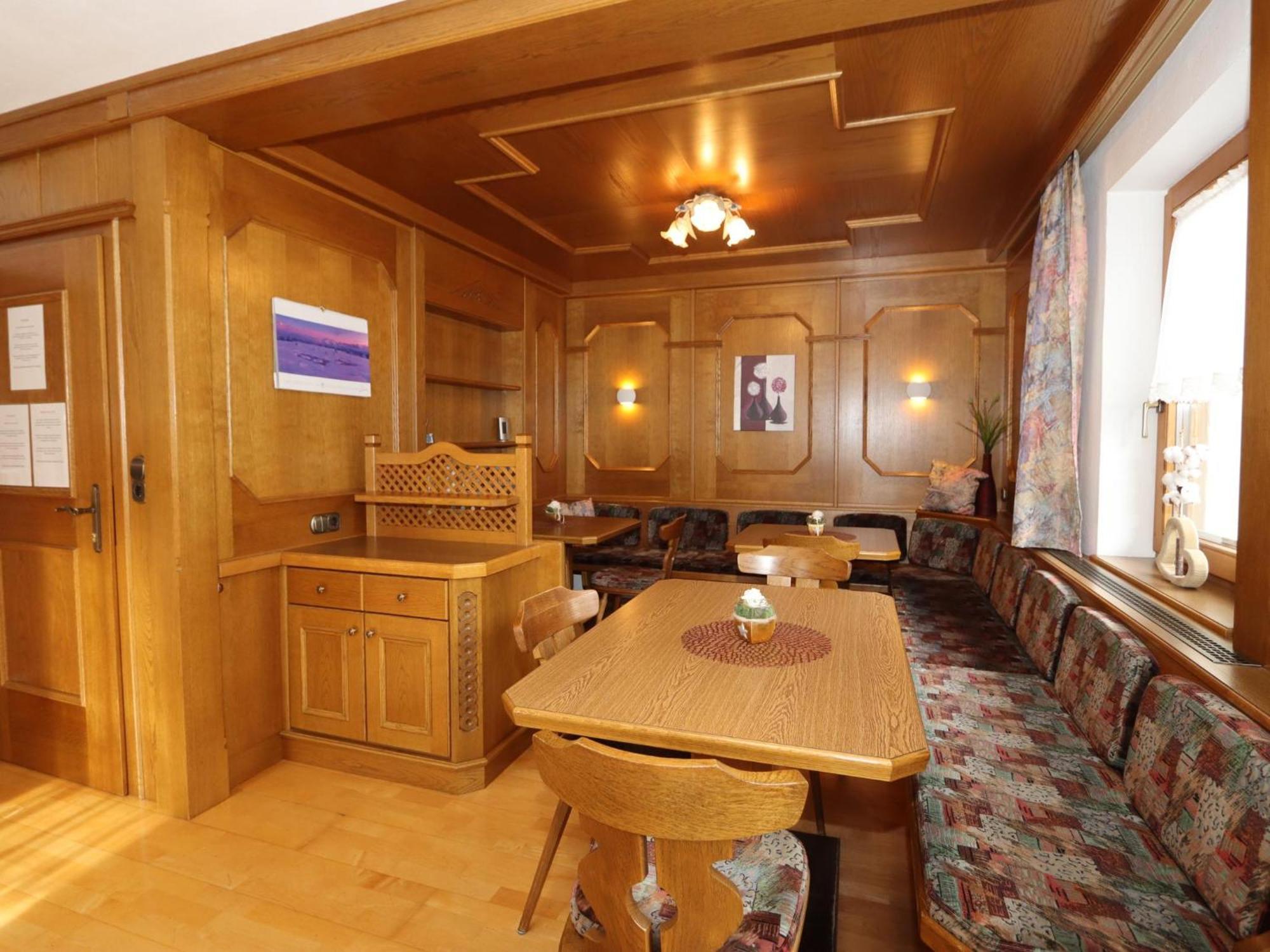 Haus Stock Apartment Zell am Ziller Bagian luar foto