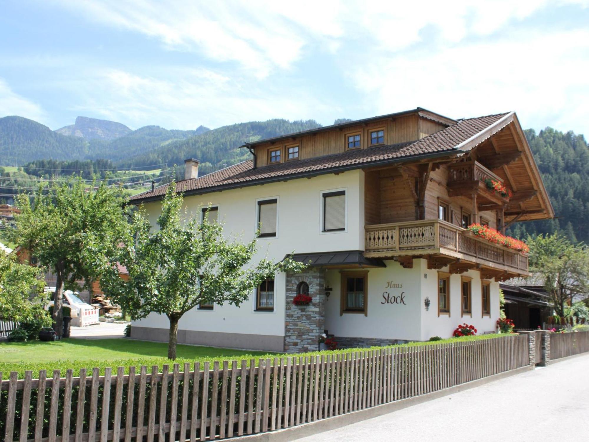 Haus Stock Apartment Zell am Ziller Bagian luar foto