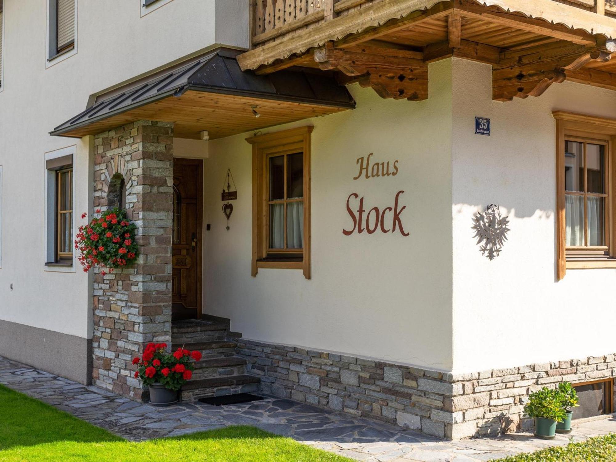 Haus Stock Apartment Zell am Ziller Bagian luar foto