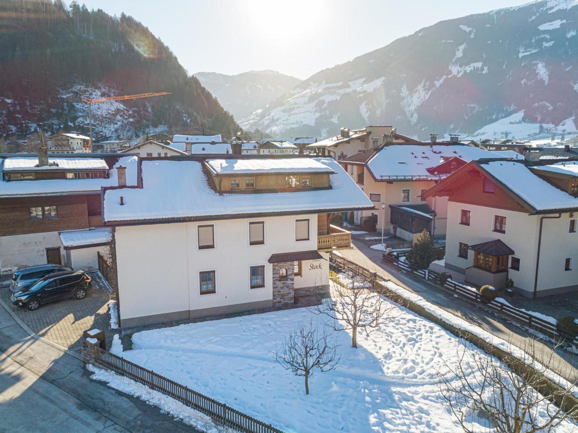 Haus Stock Apartment Zell am Ziller Bagian luar foto